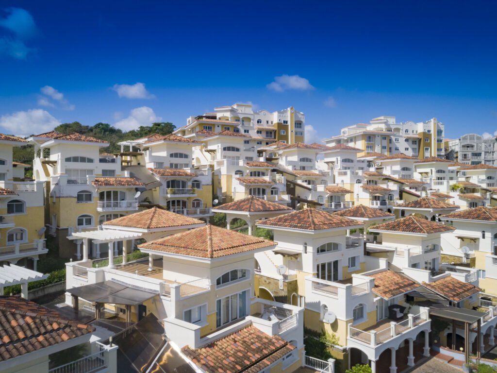 Estilo Mediterráneo Tucán Panamá