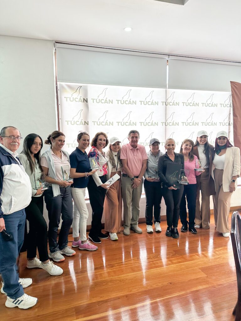 torneo de golf femenino